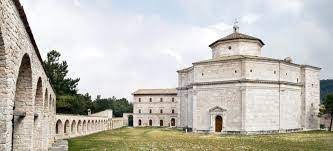 Santuario macereto
